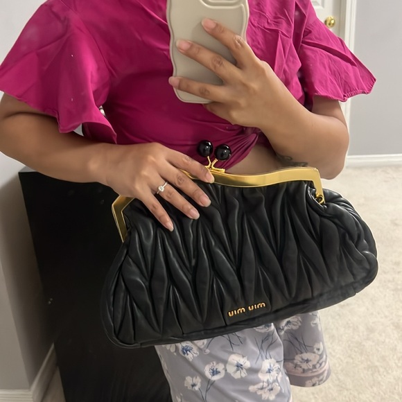 MIU MIU Matelasse Kisslock Wave Clutch bag - Picture 7 of 8